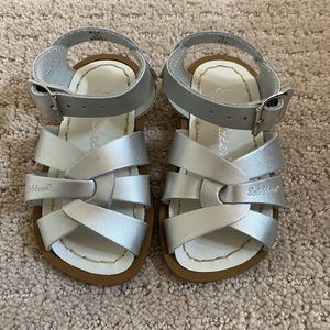 New Saltwater sandals silver metallic